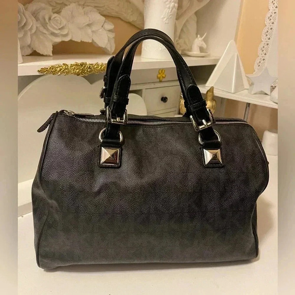 Michael Kors Grayson Boston Bag satchel large can use as a carryon - Picture 1 of 13